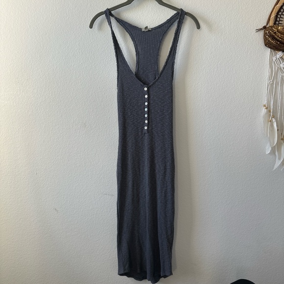 Ecote Charcoal Ribbed Henley Midi Dress - Picture 6 of 7